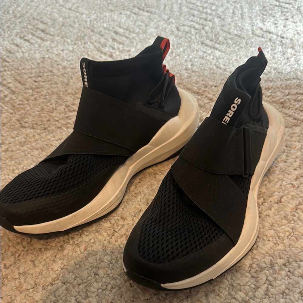 Sorel Black and White Slip-On Sneakers with Cushioned Sole